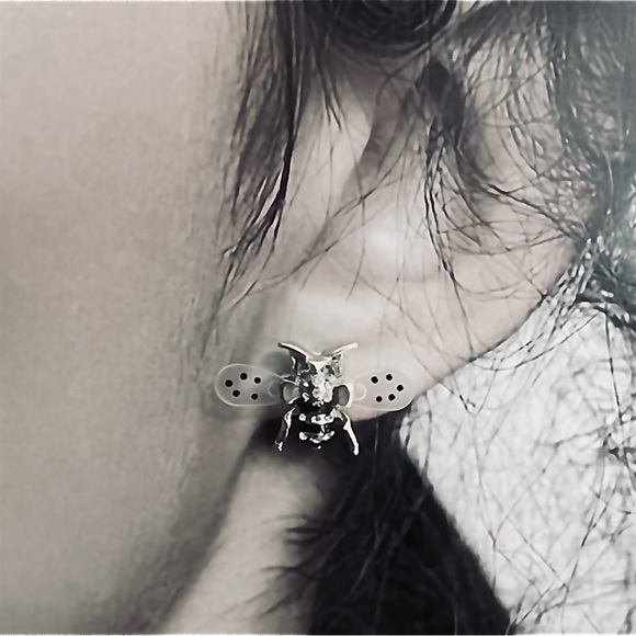 Holographic Winged Bee~ Polka Dot 3D Mobile Bumblebee Honeybee Funky Quirky Stud - Picture 3 of 16